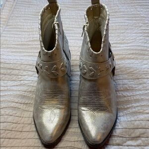Cato Silver Ankle Boots